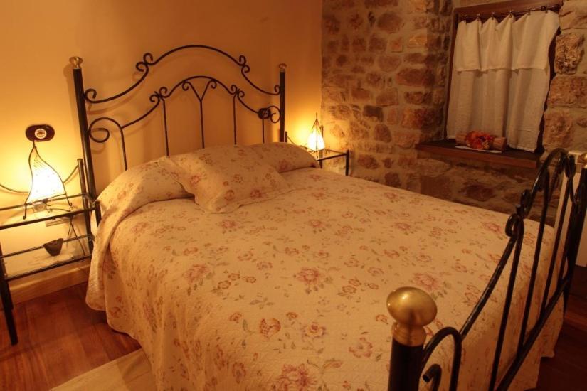 La Galana Pension Nestar Buitenkant foto